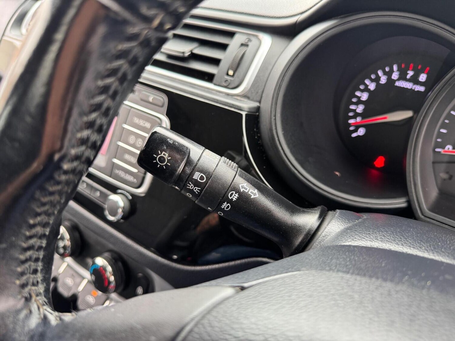 Used Kia Rio 2015 for sale - 76576860: Photo 34