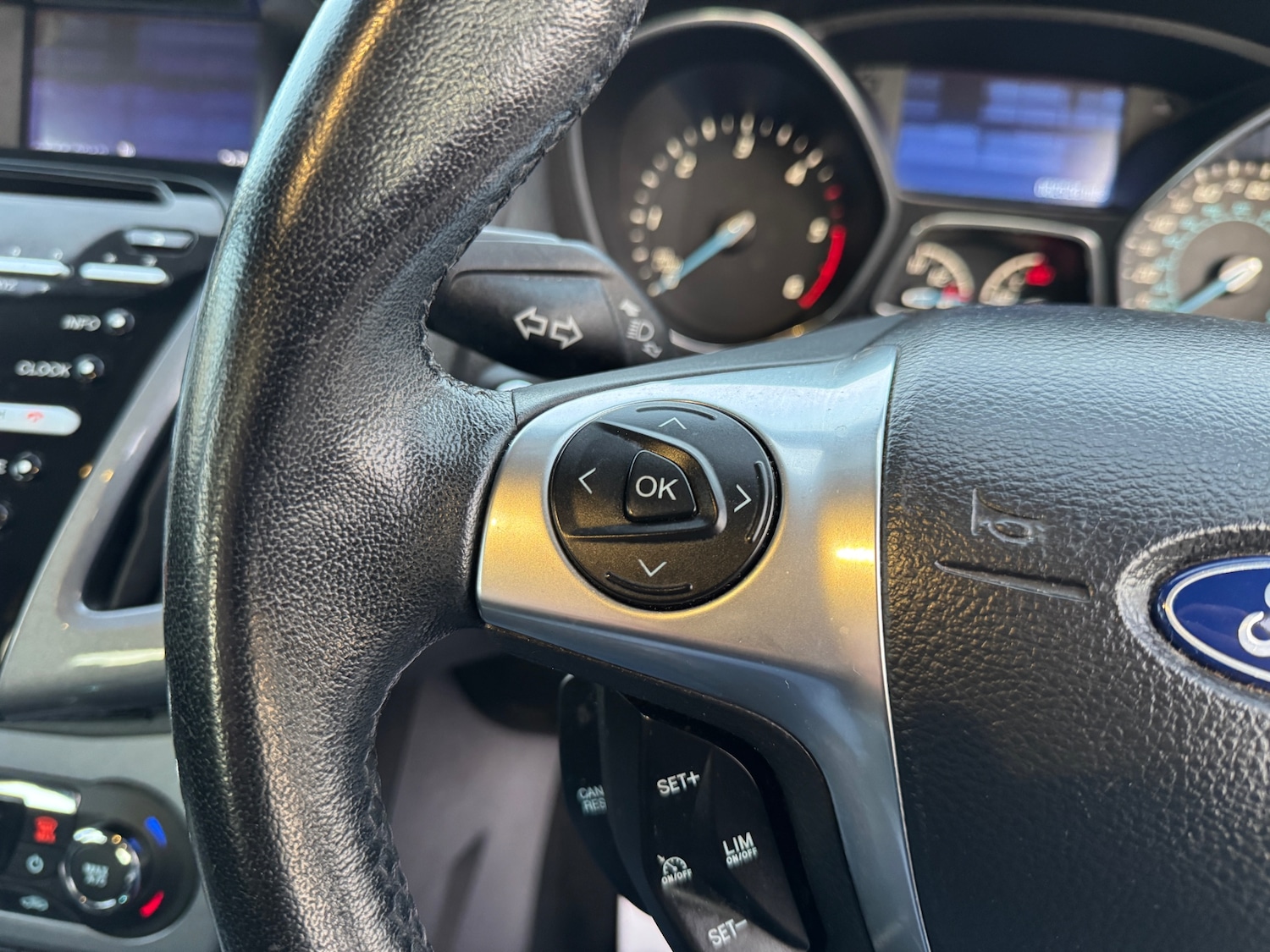 Used Ford Focus 2013 for sale - 77104410: Photo 37