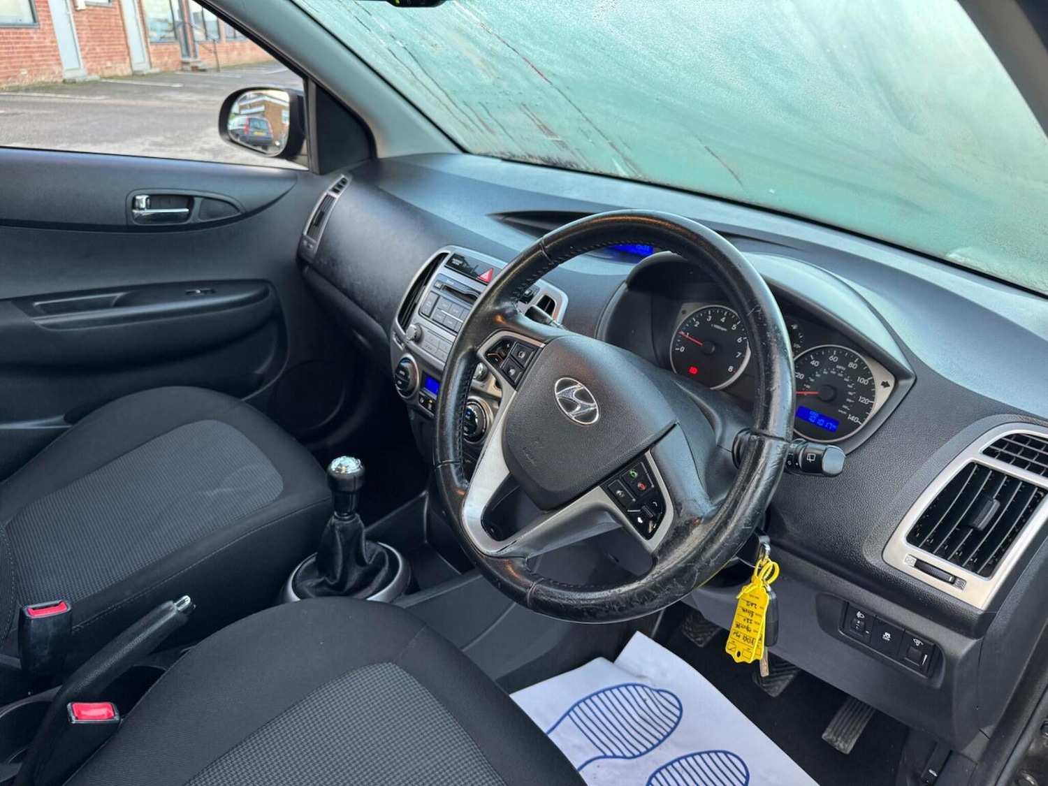 Used Hyundai i20 2012 for sale - 76785122: Photo 28