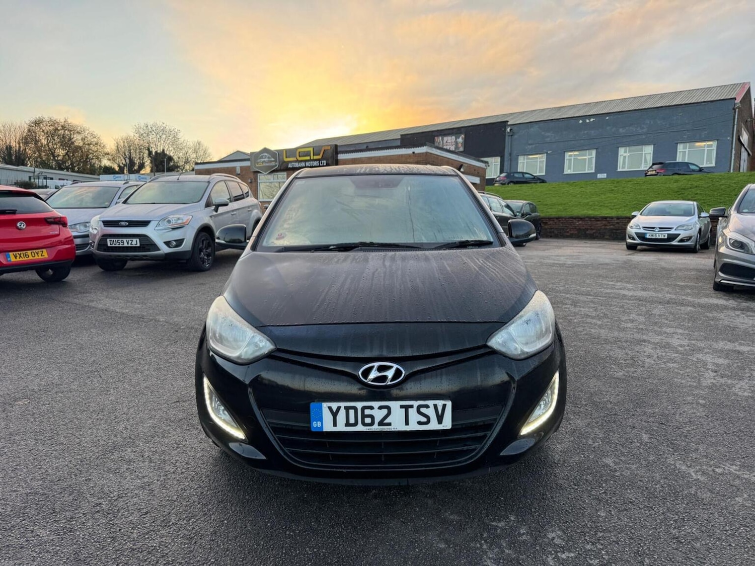 Used Hyundai i20 2012 for sale - 76785122: Photo 3