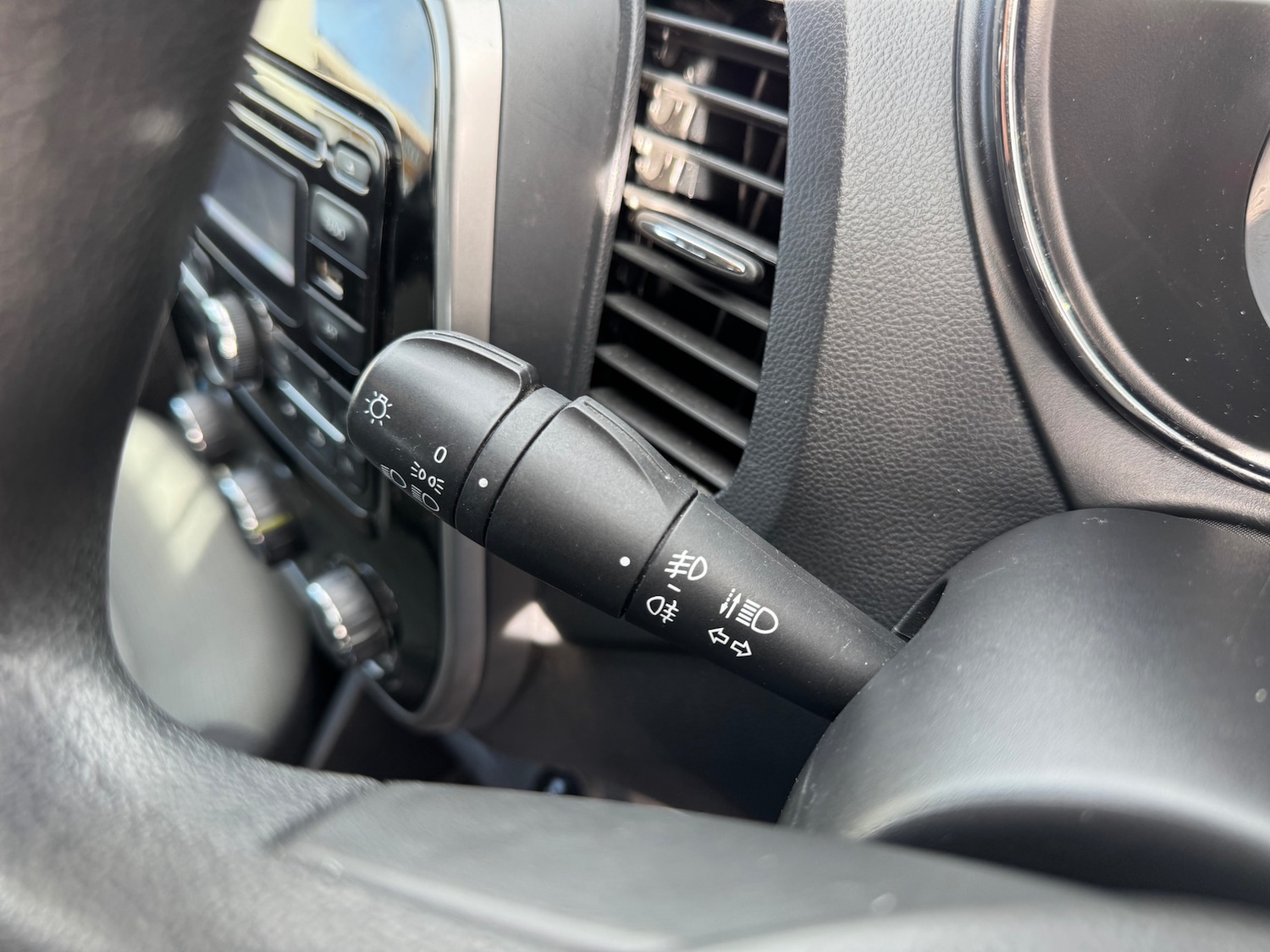 Used Renault Captur 2017 for sale - 77653416: Photo 14