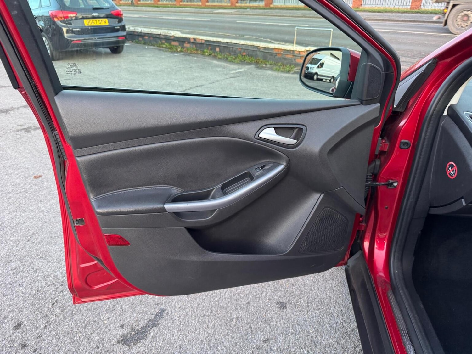 Used Ford Focus 2013 for sale - 76662727: Photo 32