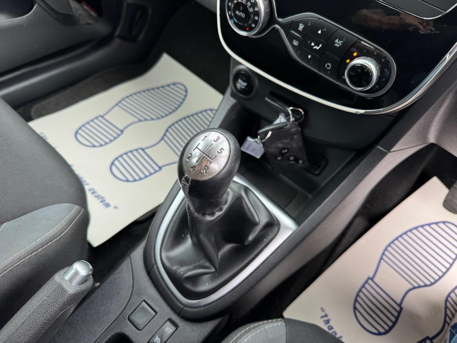 Used Renault Clio 2016 for sale - 76751729: Photo 37