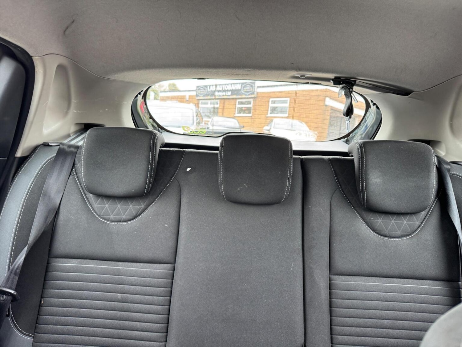 Used Renault Clio 2016 for sale - 76751729: Photo 41