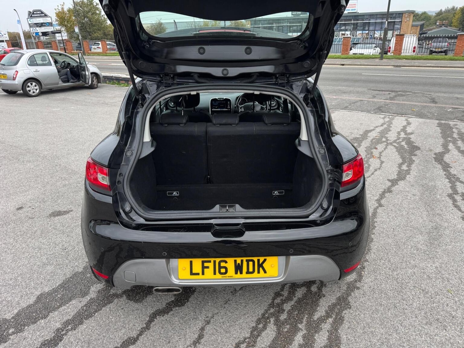 Used Renault Clio 2016 for sale - 76751729: Photo 6