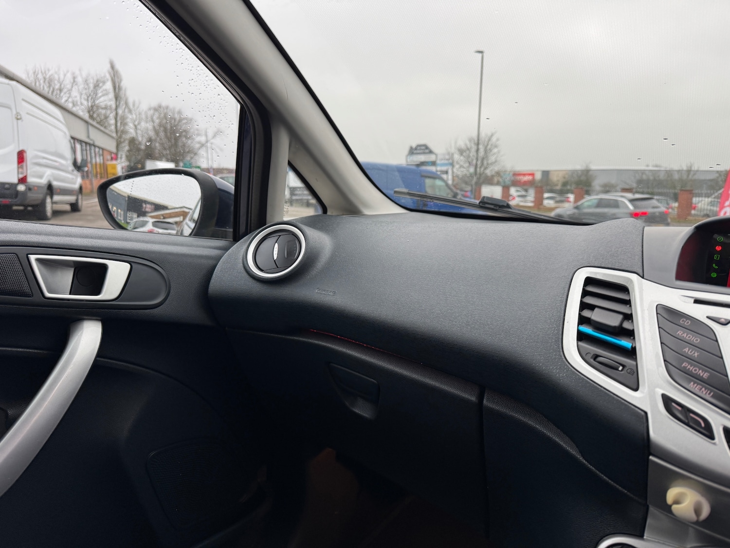 Used Ford Fiesta 2012 for sale - 77421180: Photo 19