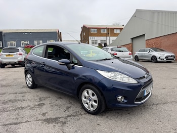 Used Ford Fiesta 2012 for sale - 77421180: Photo