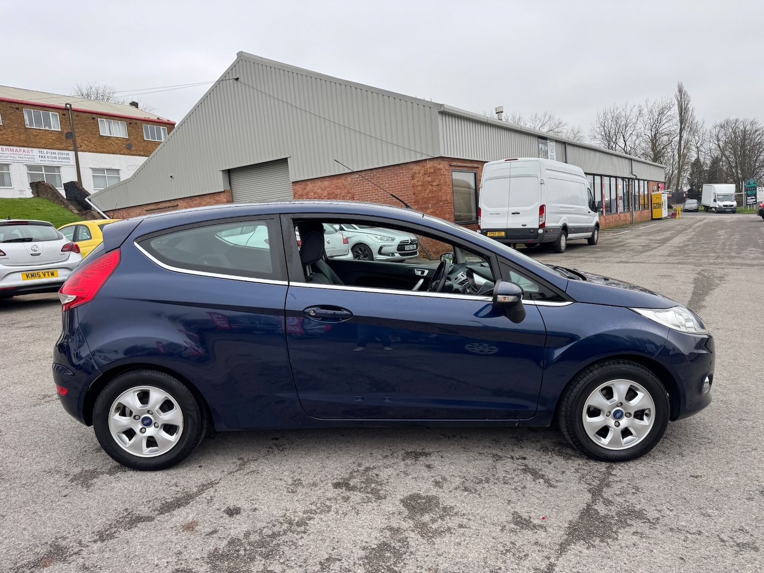 Used Ford Fiesta 2012 for sale - 77421180: Photo 5