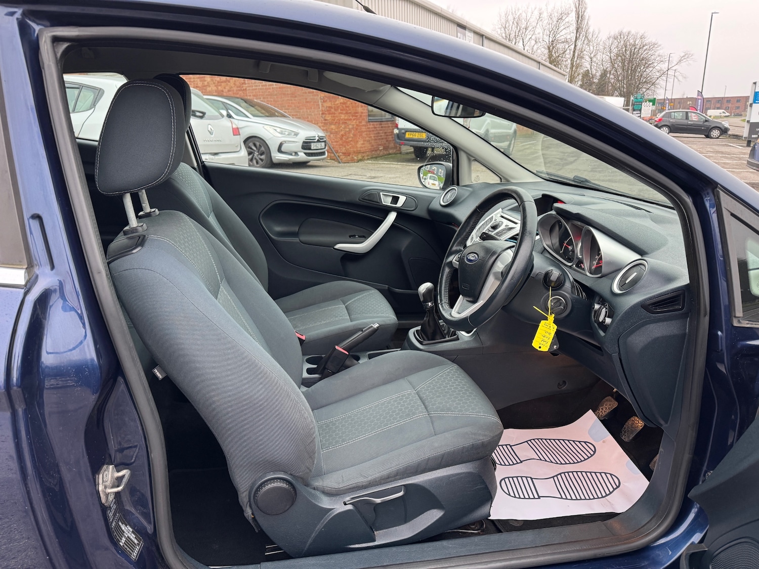 Used Ford Fiesta 2012 for sale - 77421180: Photo 7