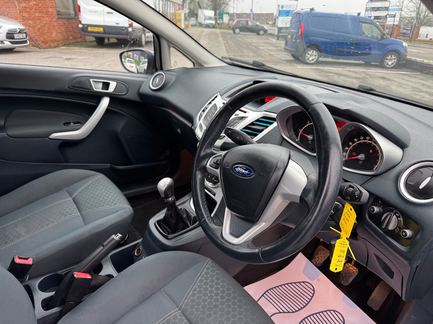 Used Ford Fiesta 2012 for sale - 77421180: Photo 8