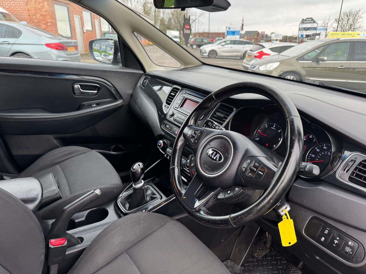 Used Kia Carens 2015 for sale - 77701227: Photo 10