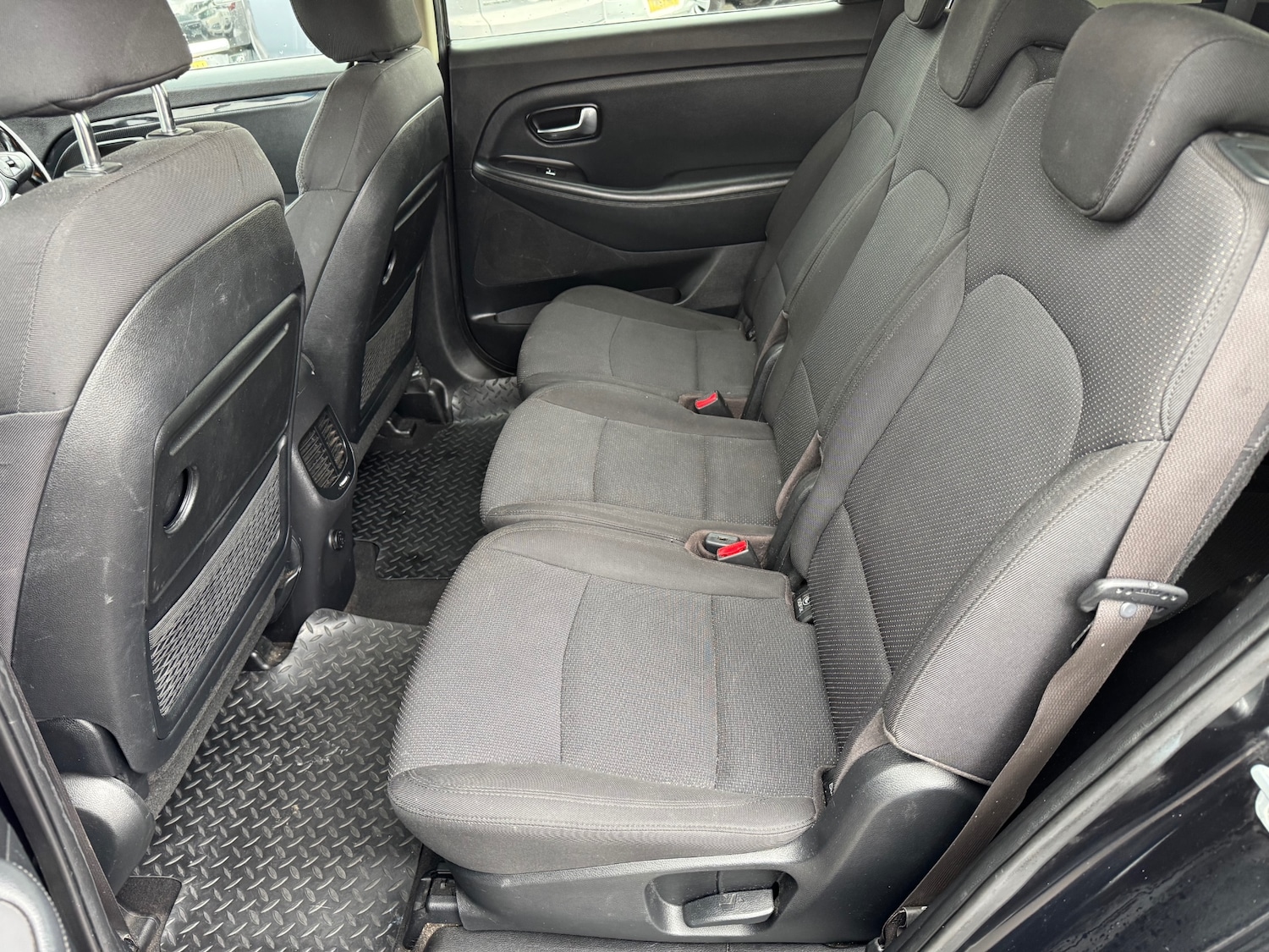 Used Kia Carens 2015 for sale - 77701227: Photo 27