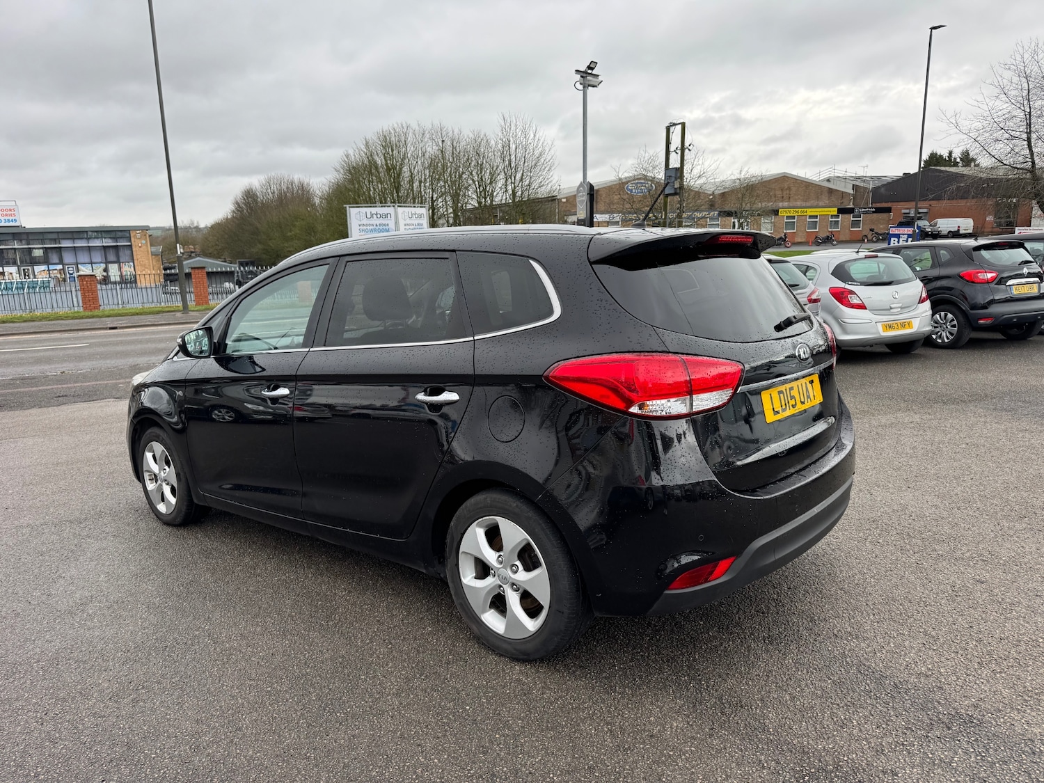 Used Kia Carens 2015 for sale - 77701227: Photo 3