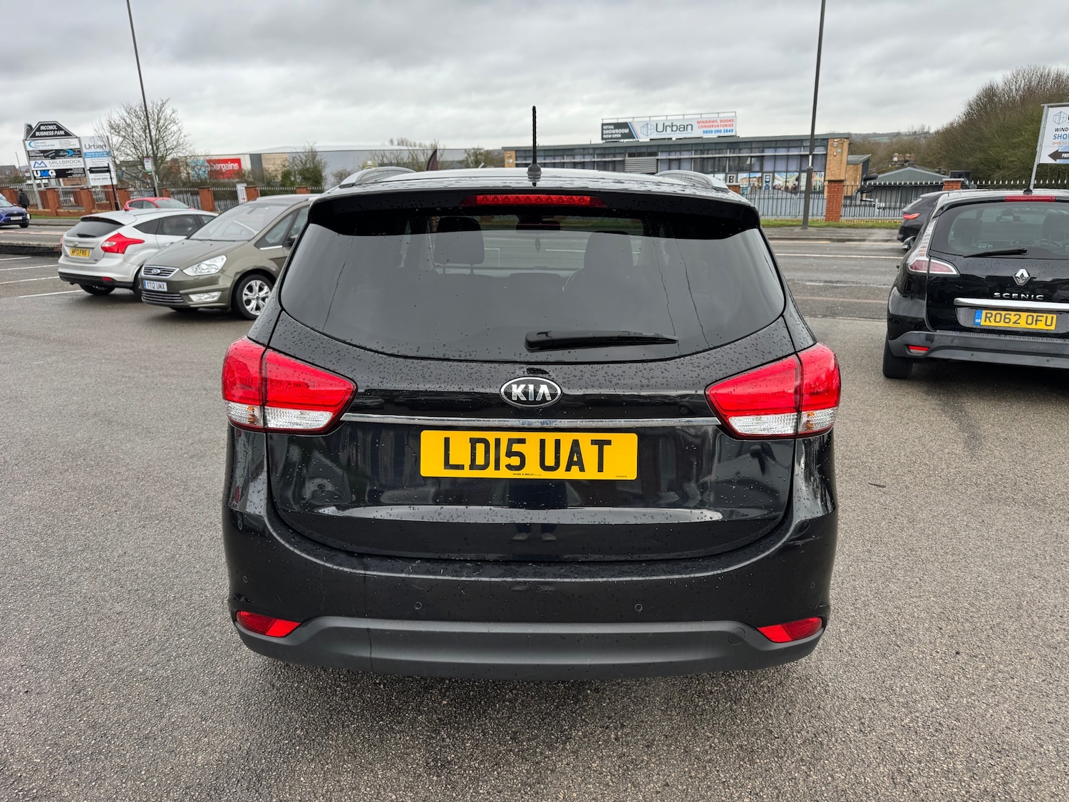 Used Kia Carens 2015 for sale - 77701227: Photo 4