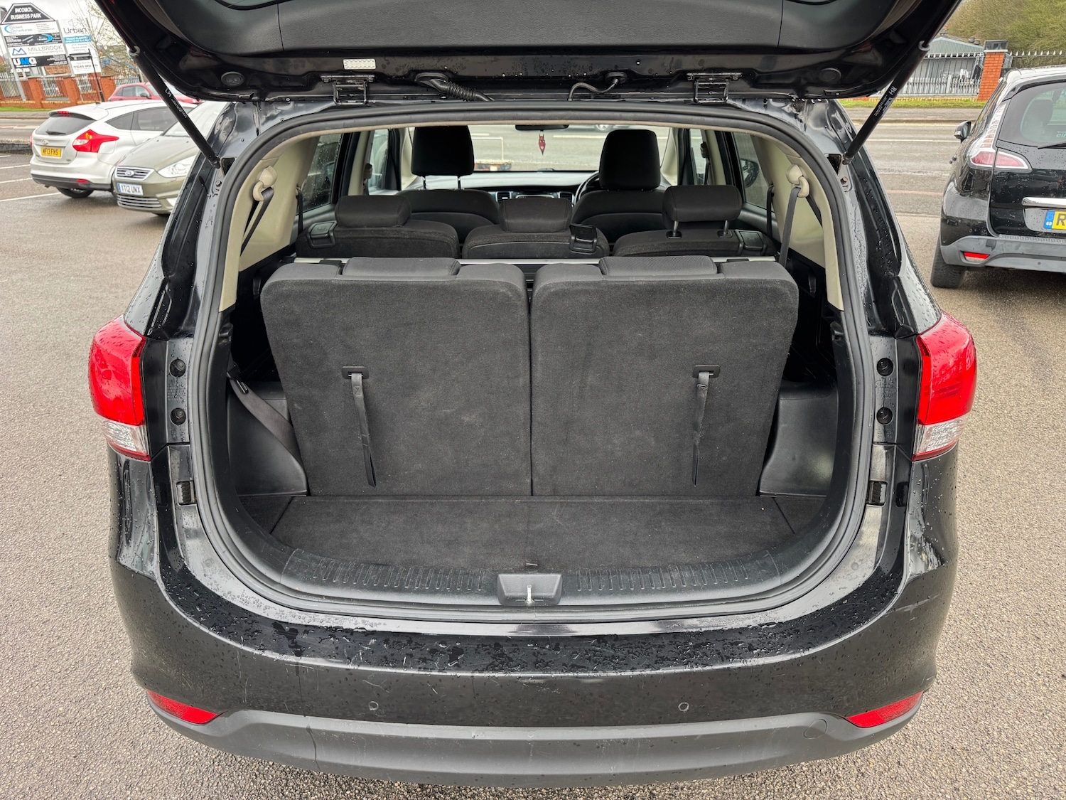 Used Kia Carens 2015 for sale - 77701227: Photo 5