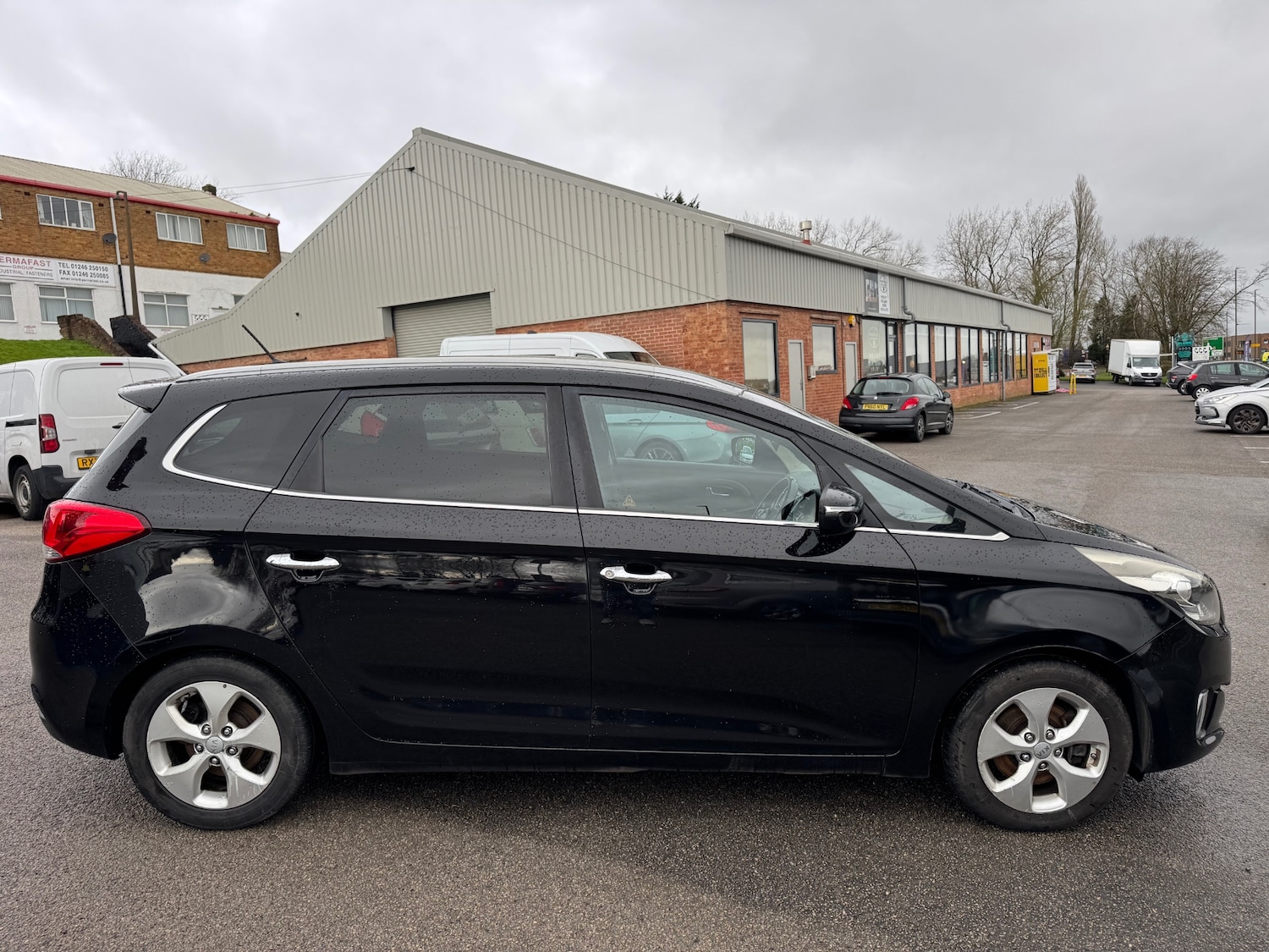 Used Kia Carens 2015 for sale - 77701227: Photo 6