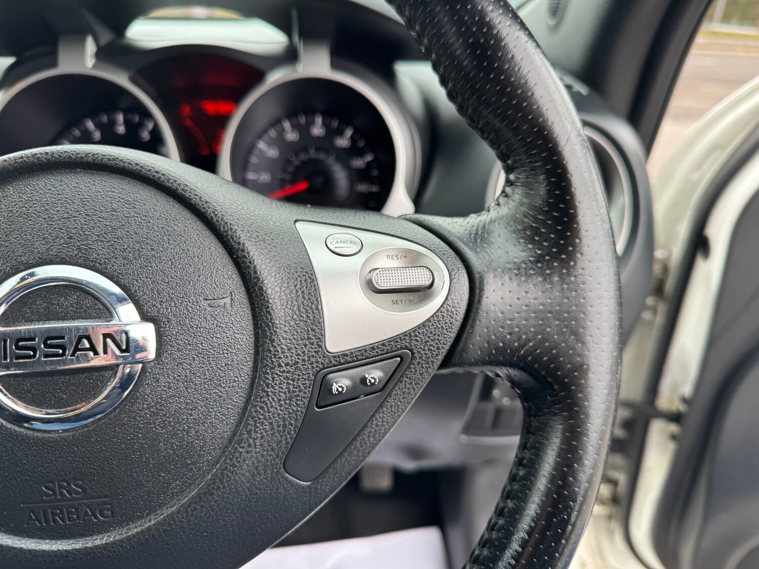 Used Nissan Juke 2011 for sale - 77594897: Photo 16