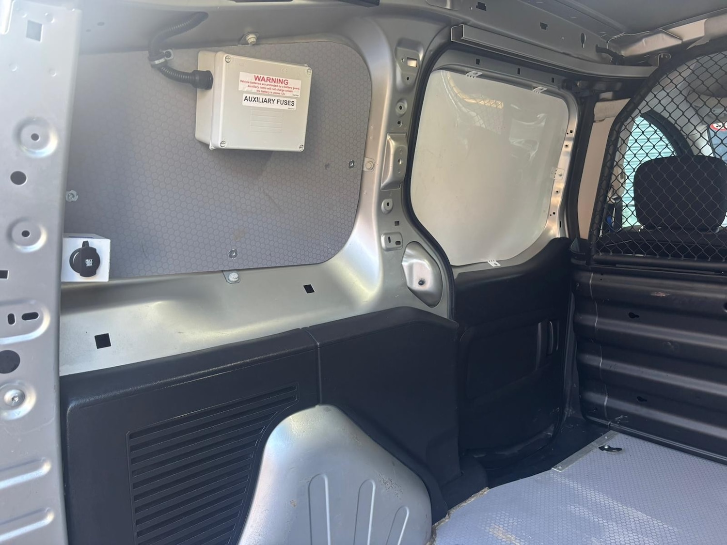 Used Peugeot Partner for sale - 77718995: Photo 10