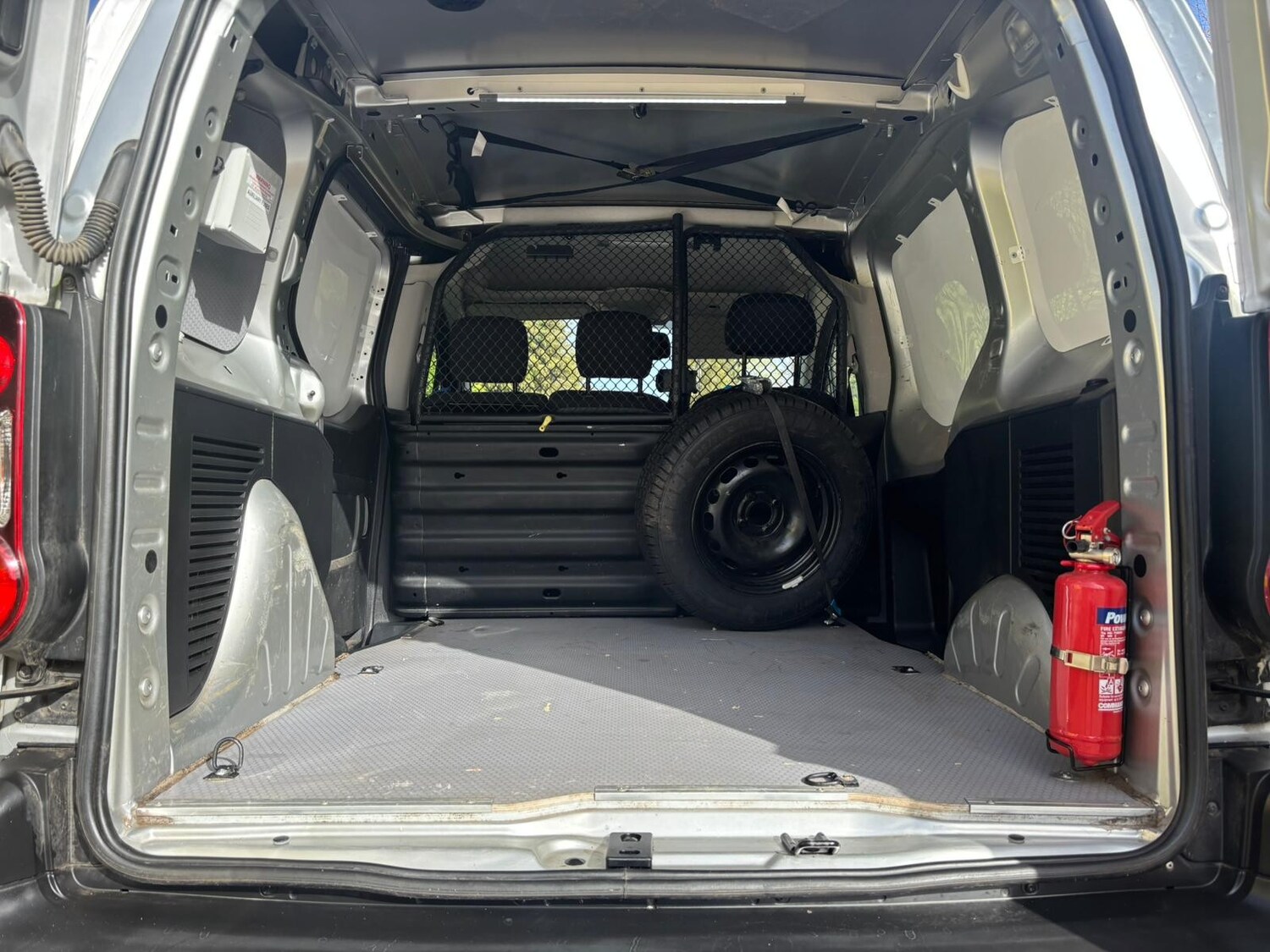 Used Peugeot Partner for sale - 78111661: Photo 7