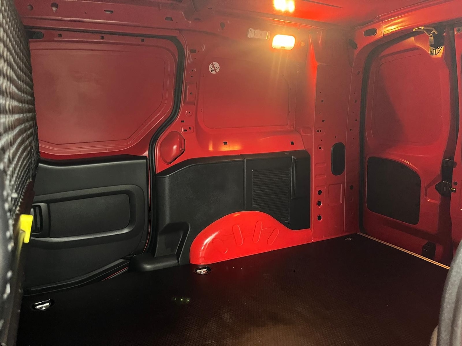 Used Peugeot Partner 2017 for sale - 77148578: Photo 14