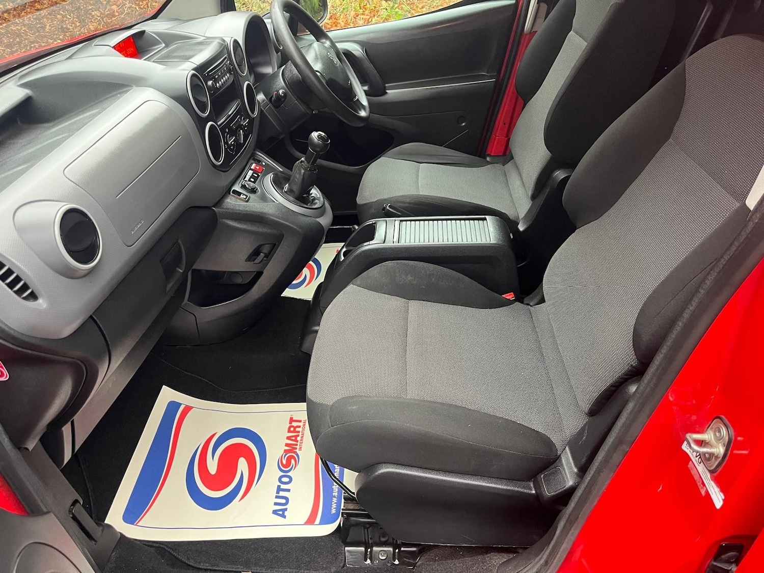 Used Peugeot Partner 2017 for sale - 77148578: Photo 17