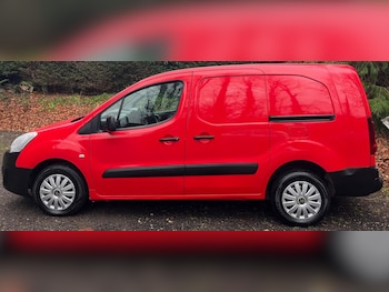 Used Peugeot Partner 2017 for sale - 77148578: Photo