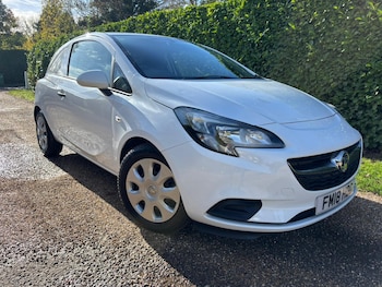 Vauxhall - Corsa