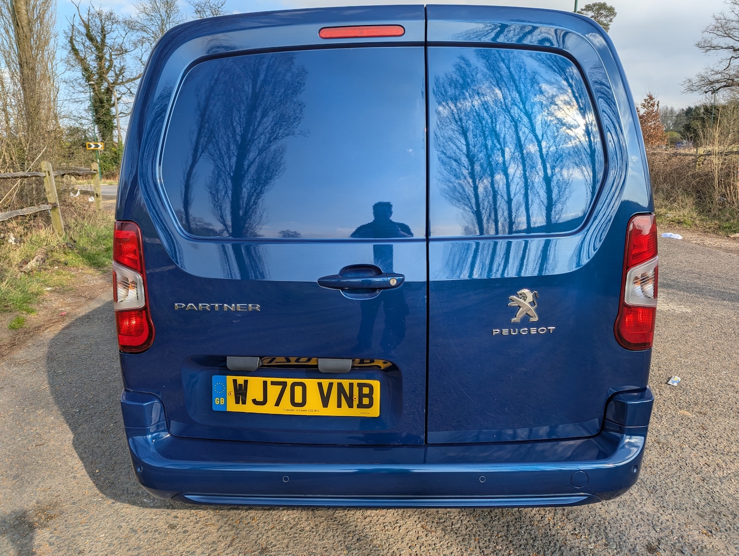 Vehicle 21