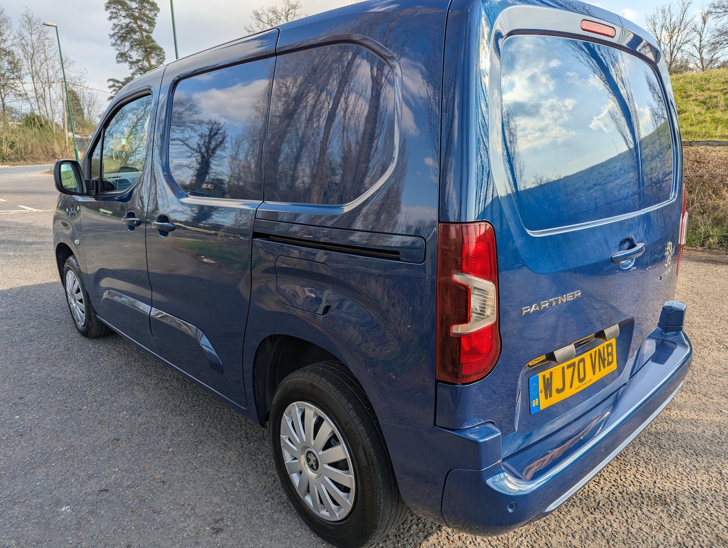 Vehicle 22