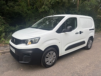 Used Peugeot Partner 2020 for sale - 76187001: Photo