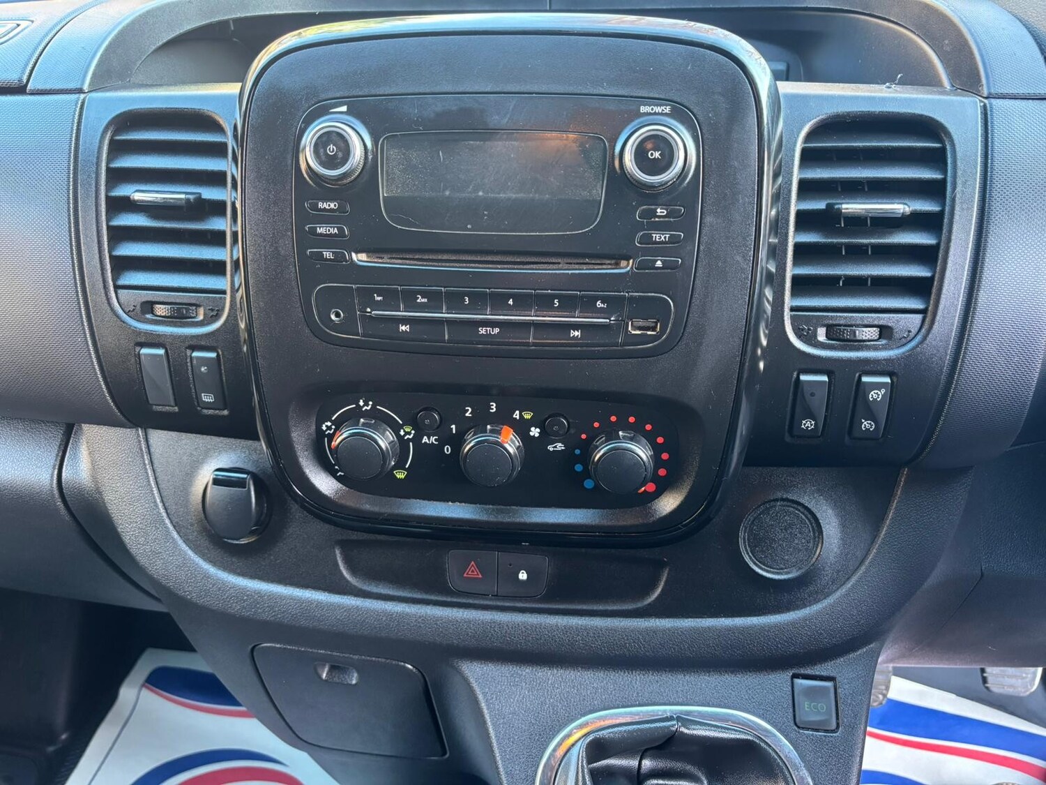 Used Vauxhall Vivaro 2016 for sale - 76922683: Photo 11