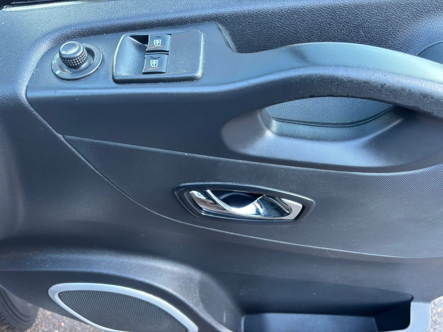 Used Vauxhall Vivaro 2016 for sale - 76922683: Photo 13