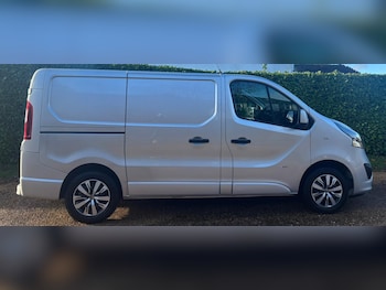 Used Vauxhall Vivaro 2016 for sale - 76922683: Photo