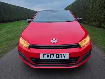 Used Volkswagen Scirocco 2017 for sale - 77701969: Photo