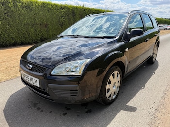Used Ford Focus 2005 for sale - 79420902: Photo