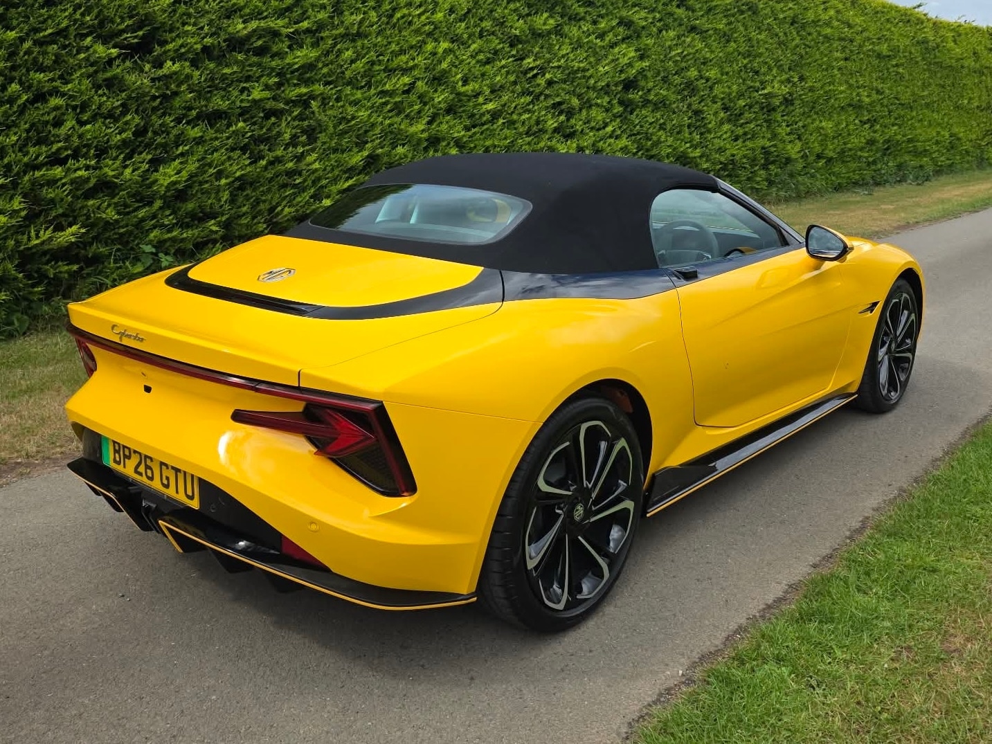 Mg Cyberster 375kW GT Dual Motor 77 kWh 2dr AWD Auto