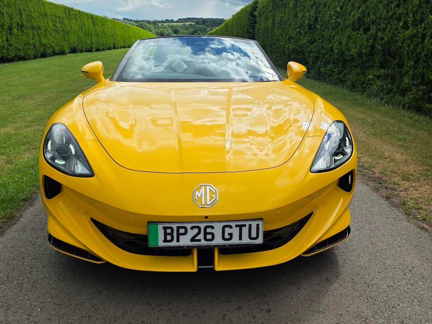Mg Cyberster 375kW GT Dual Motor 77 kWh 2dr AWD Auto