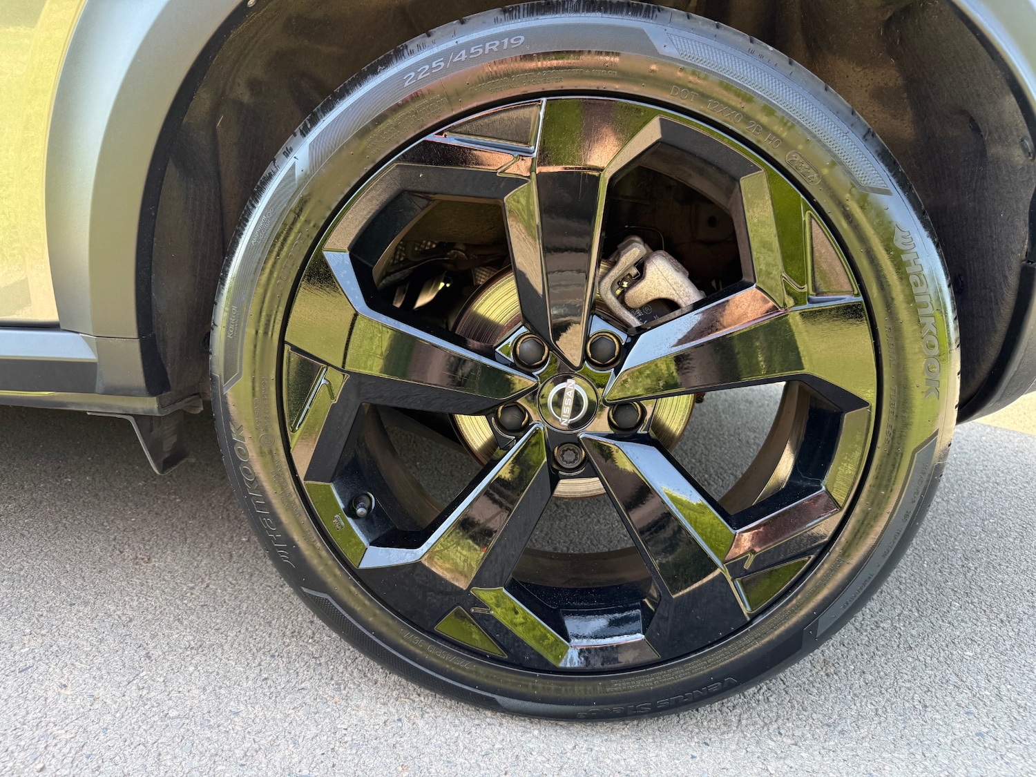 Nissan Juke 1.6 Hybrid Tekna 5dr Auto