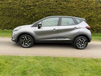 Used Renault Captur 2017 for sale - 74102011: Photo
