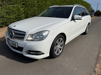 Used Mercedes-Benz C Class 2013 for sale - 79299466: Photo