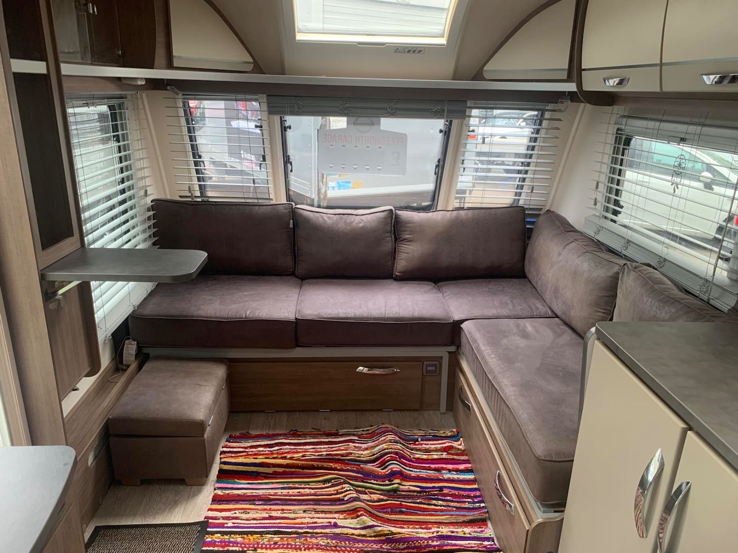 Lunar Alaria ti 4 Berth Twin Axle