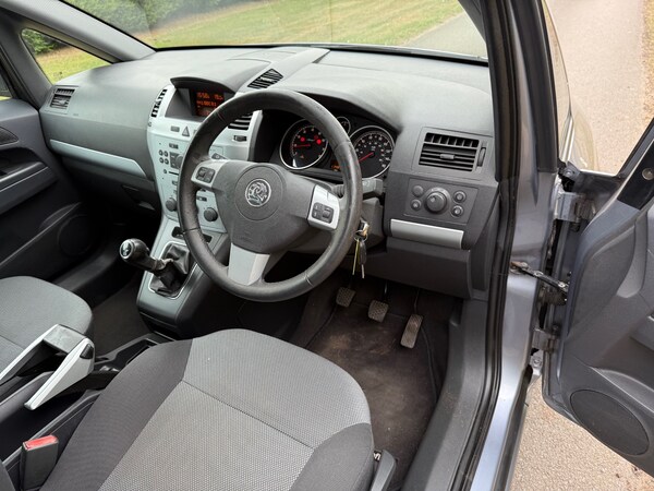 Used Vauxhall Zafira 2009 for sale - 75629473: Photo 12