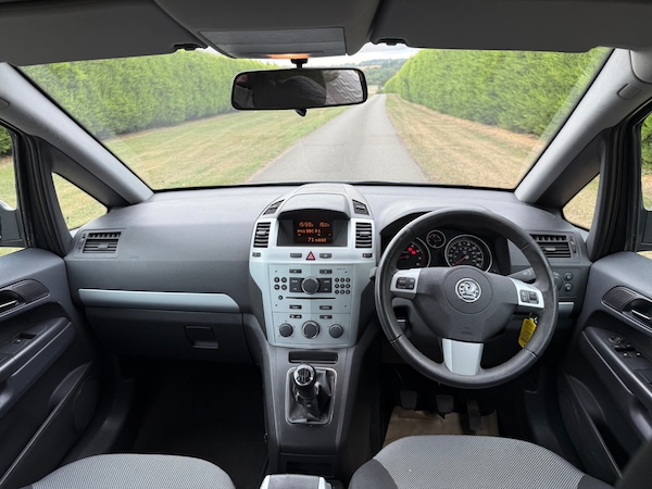 Used Vauxhall Zafira 2009 for sale - 75629473: Photo 17