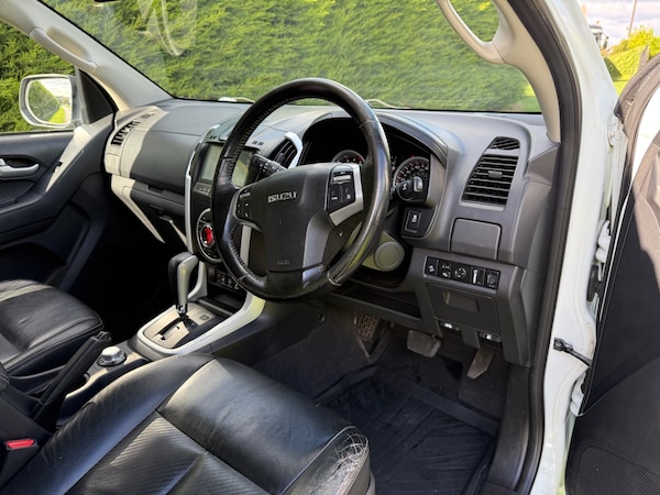 Used Isuzu D-Max 2017 for sale - 76027773: Photo 12