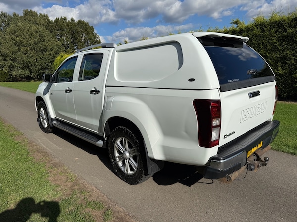 Used Isuzu D-Max 2017 for sale - 76027773: Photo 6