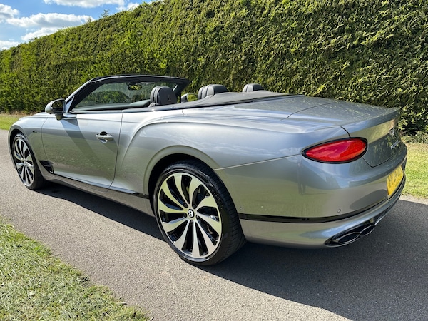 Used Bentley Continental 2024 for sale - 72275522: Photo 14