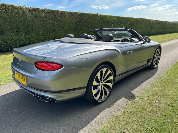 Used Bentley Continental 2024 for sale - 72275522: Photo 16
