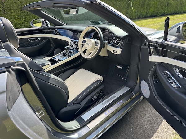 Used Bentley Continental 2024 for sale - 72275522: Photo 18