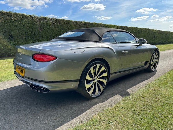 Used Bentley Continental 2024 for sale - 72275522: Photo 8