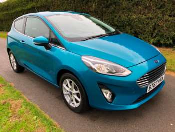 2017 (67) - 1.1 Zetec 3dr